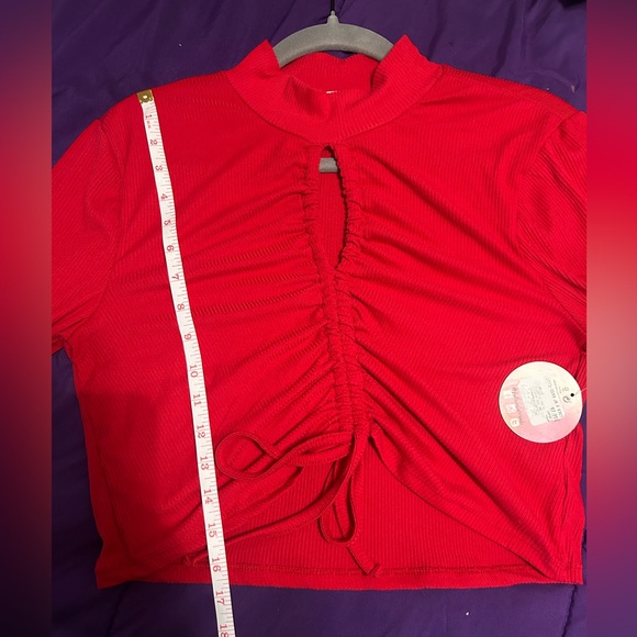 Red Ruched Long Sleeve Top - Picture 4 of 4